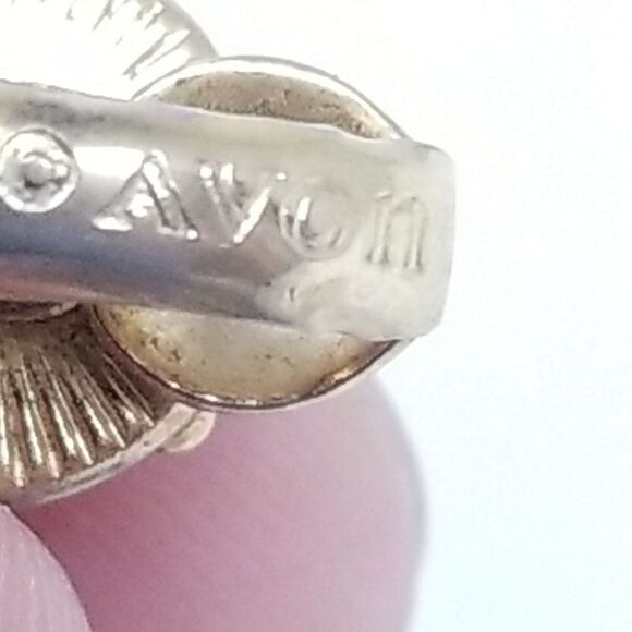 Vintage Avon Black and Gold Tone Floral Design Round Clip On Earrings, Small - Picture 3 of 6